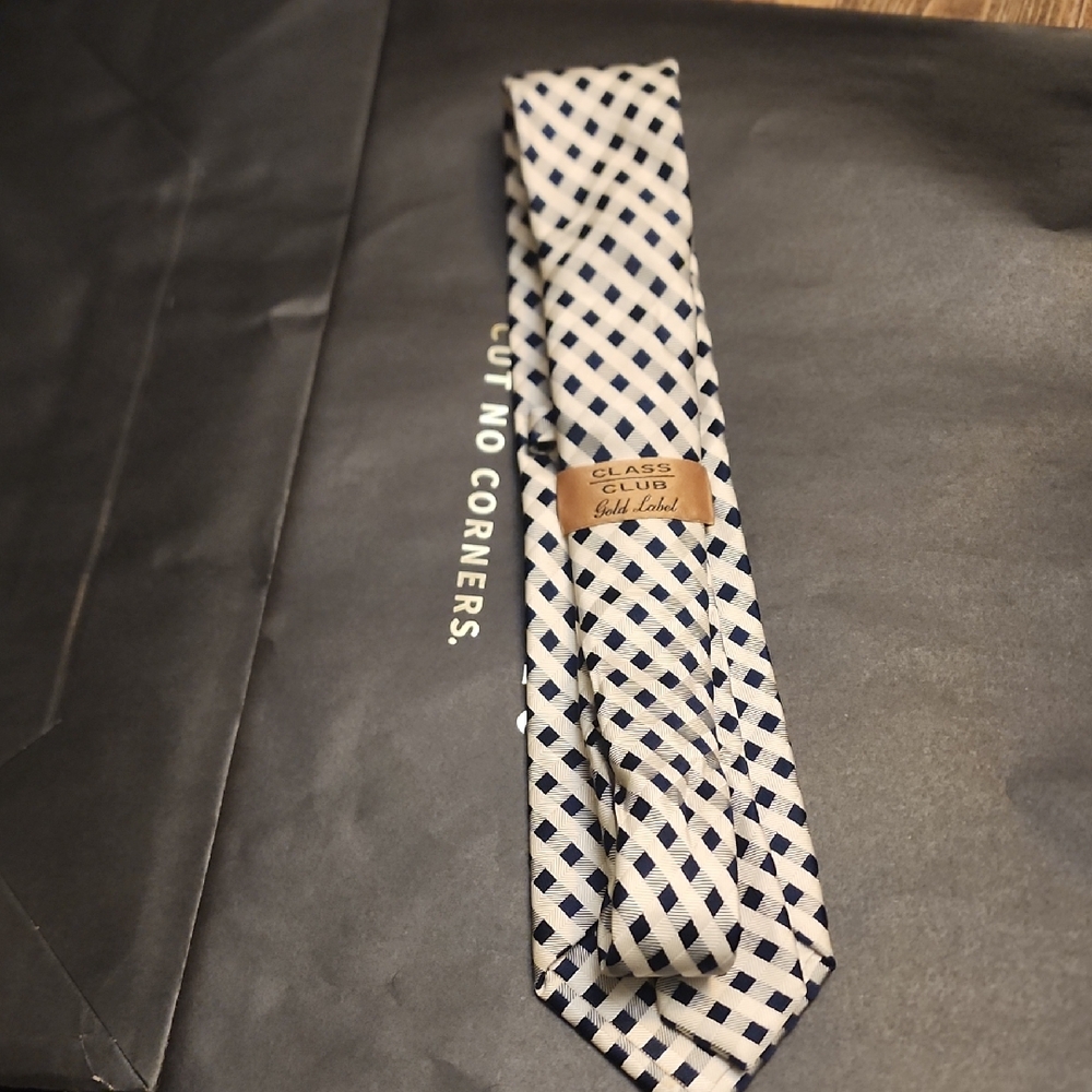 Class Club Men's Blue and White Tie
